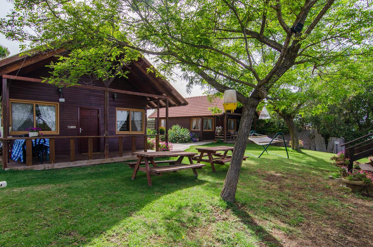 Tal Nof Cabins Vila Manot Exterior foto